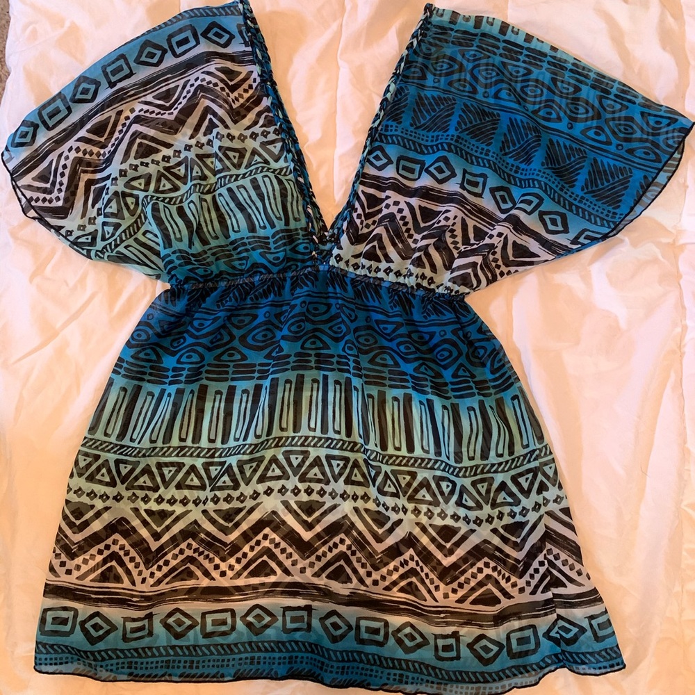 Miken ☀️ beach/swim cover up